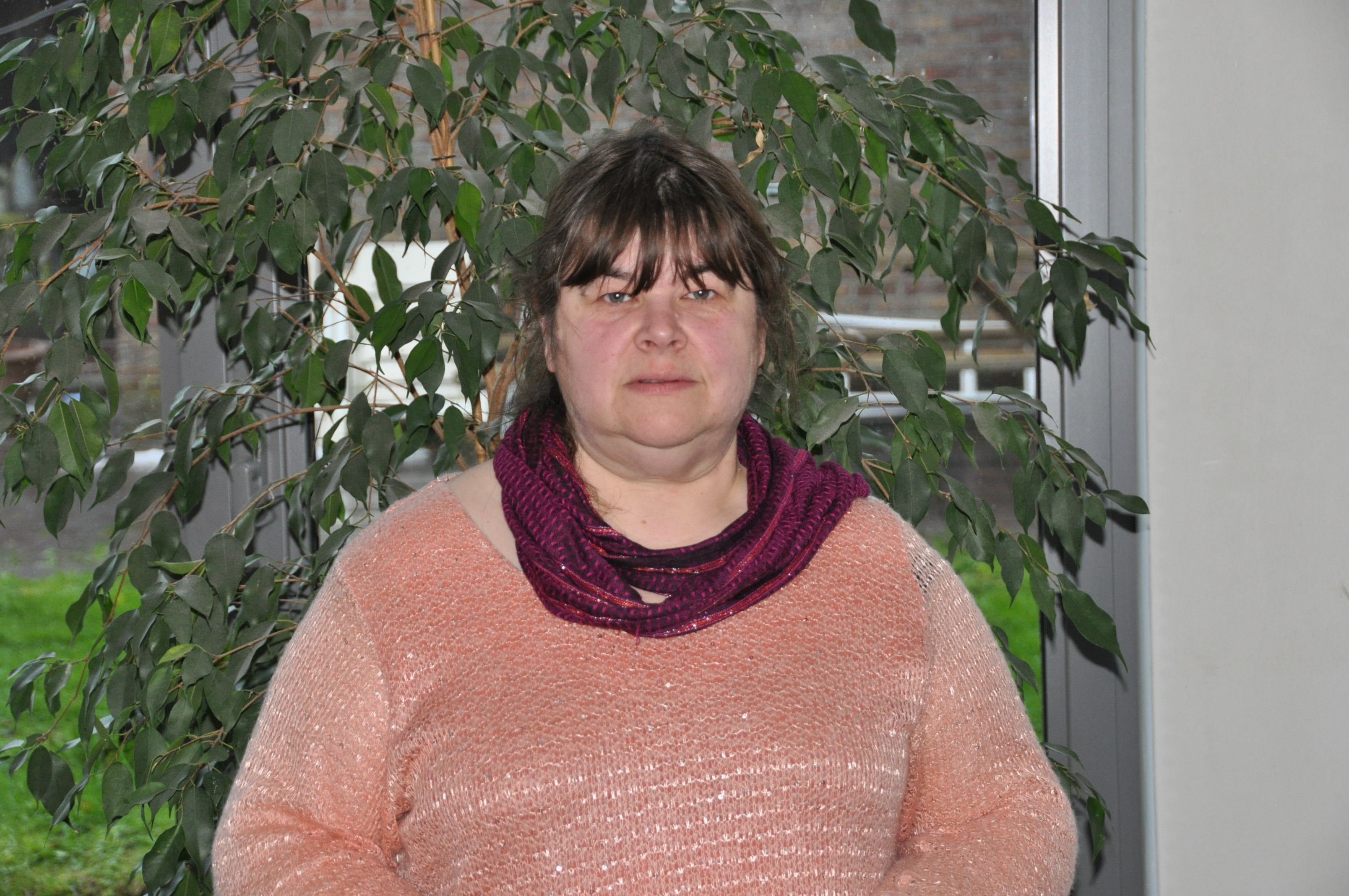 Van Lul Marleen: 0478/435.186